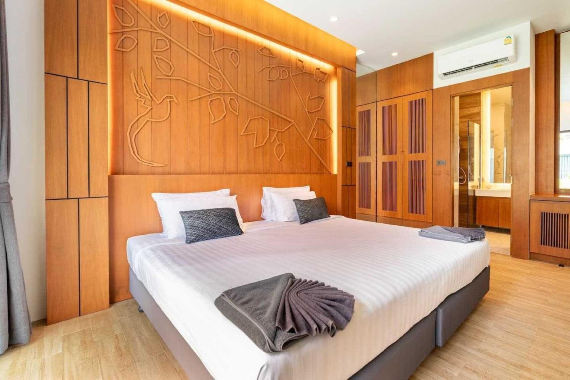 Tajh Pool Villas Chalong Bagian luar foto