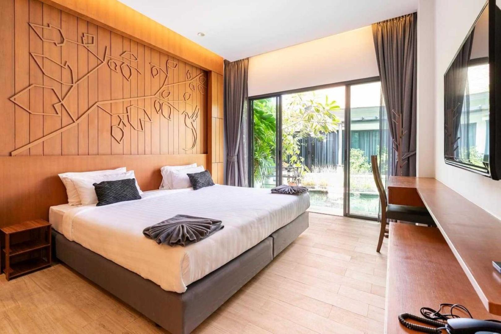Tajh Pool Villas Chalong Bagian luar foto