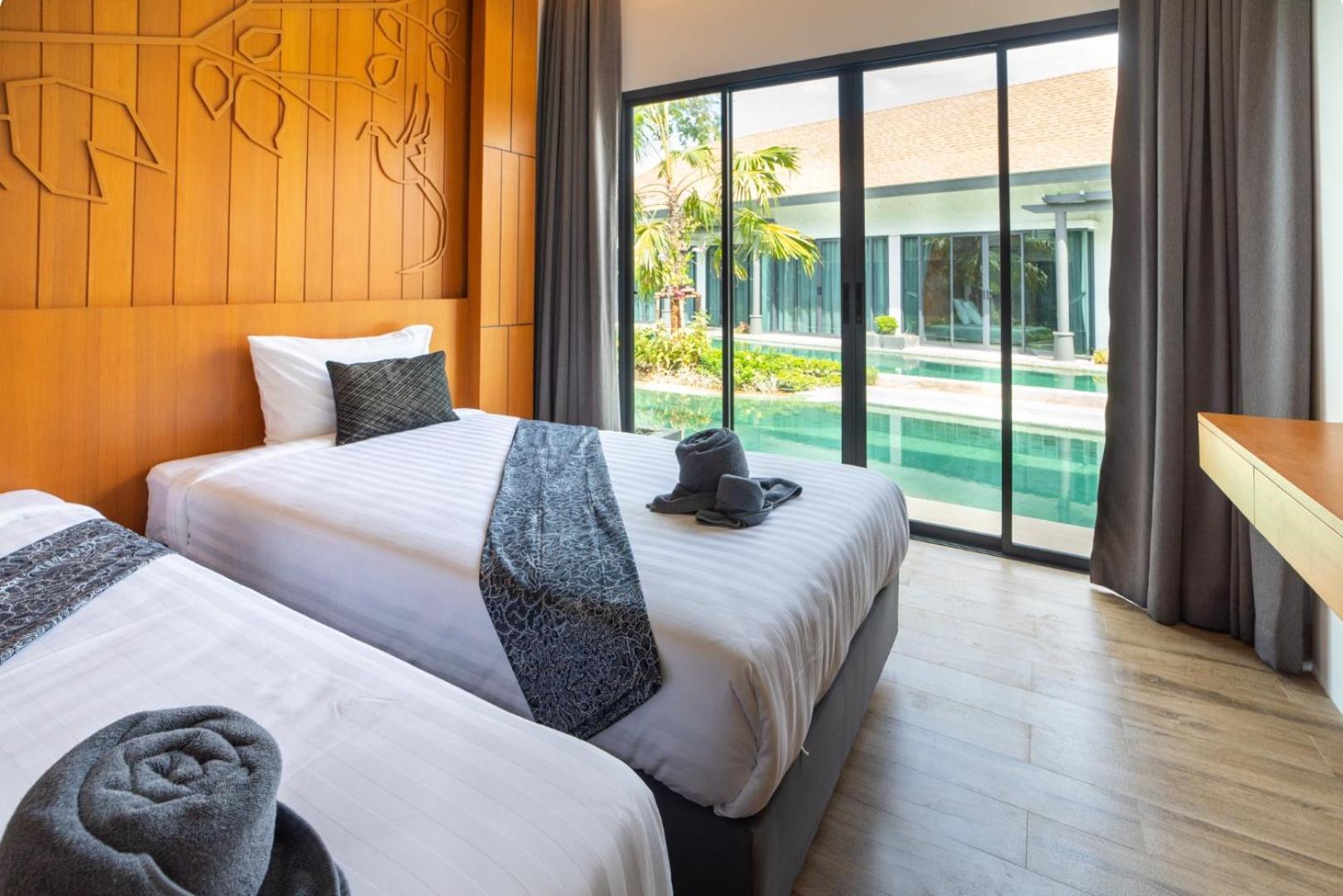 Tajh Pool Villas Chalong Bagian luar foto
